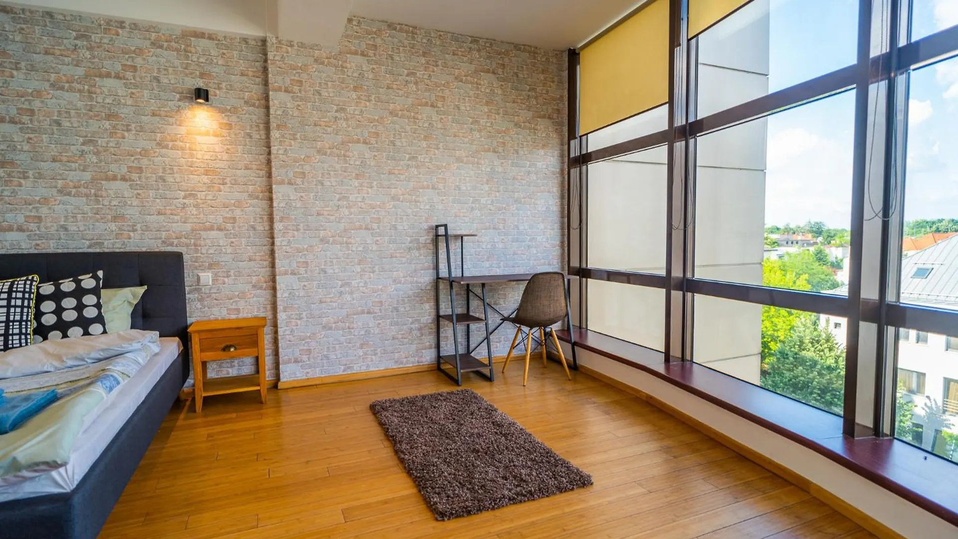 アパート Sunny & Spacious Place With Breathtaking View ブカレスト