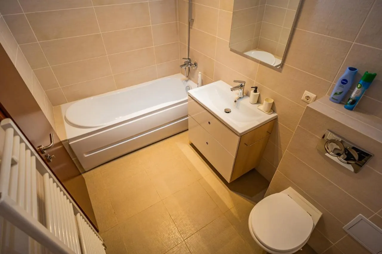 Sunny & Spacious Place With Breathtaking View Bucharest