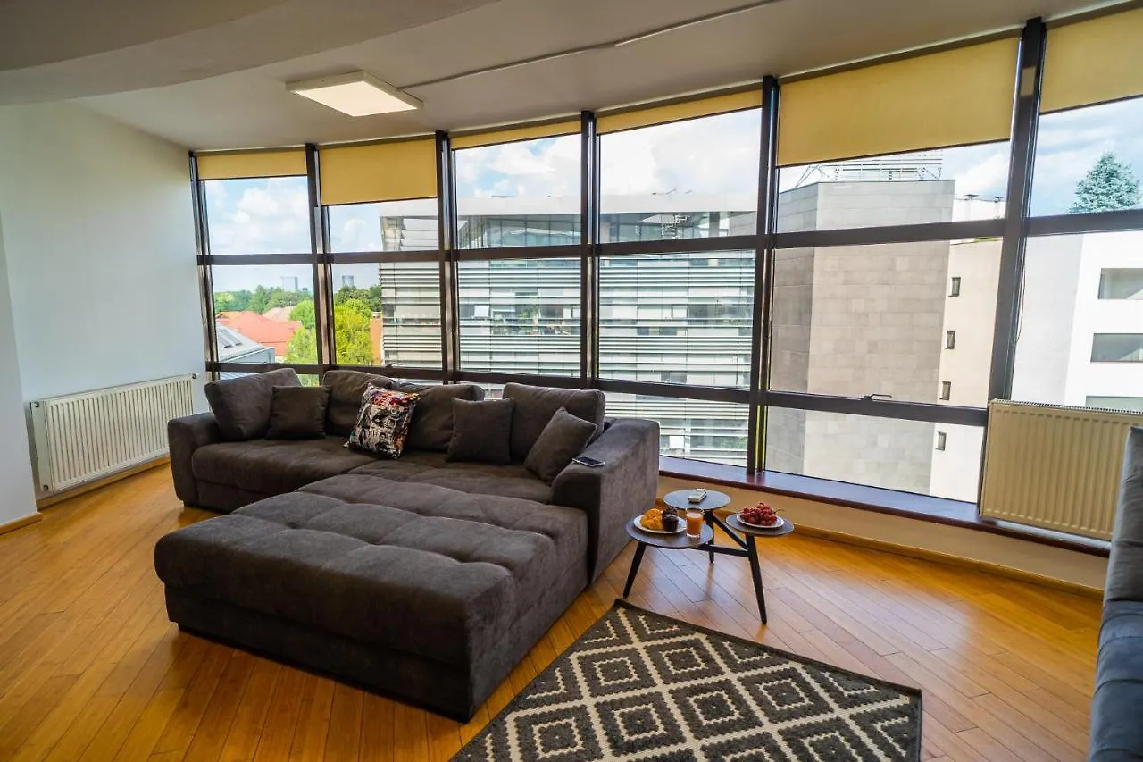 Sunny & Spacious Place With Breathtaking View Bucharest