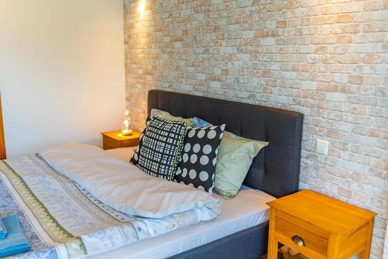 Sunny & Spacious Place With Breathtaking View Bucharest