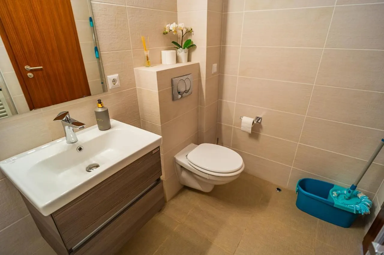 Sunny & Spacious Place With Breathtaking View Bucharest